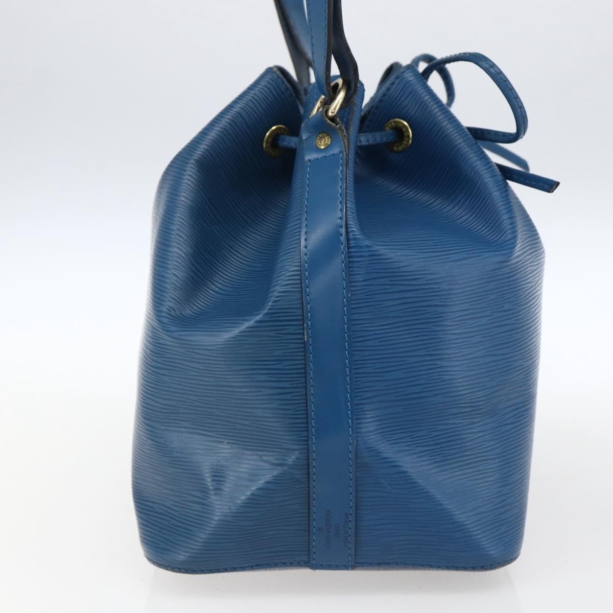 Louis Vuitton Noe Handbag Epi Leather Blue Leather Shoulder Bag Bag (Pre-Owned)