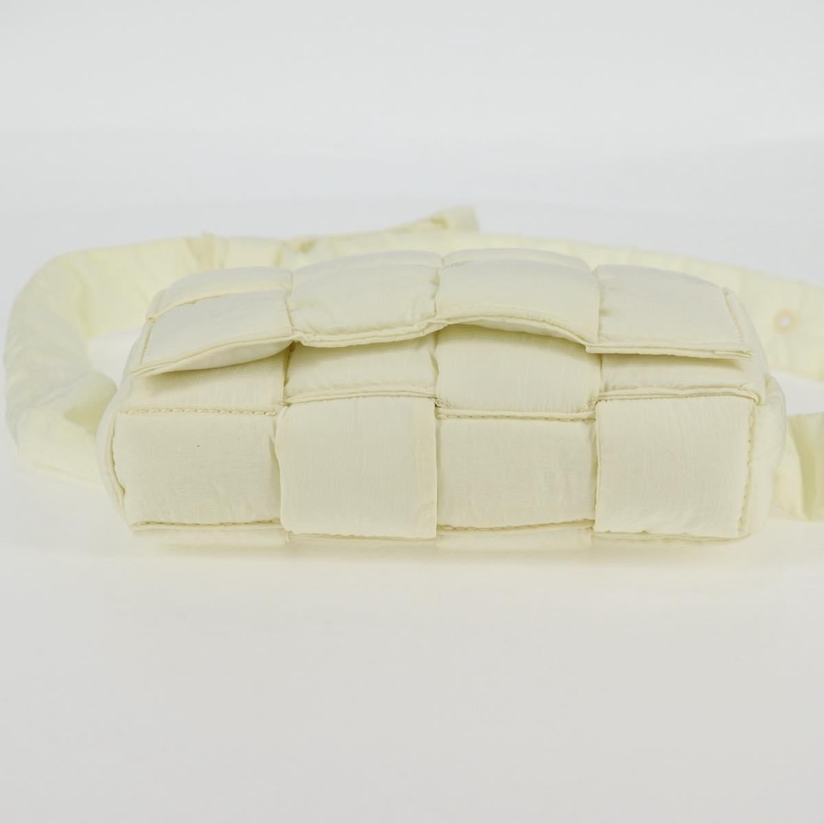 Bottega Veneta Padded Tech Cassette Crossbody Bag Intrecciato Nylon White Synthetic Bag (Pre-Owned)