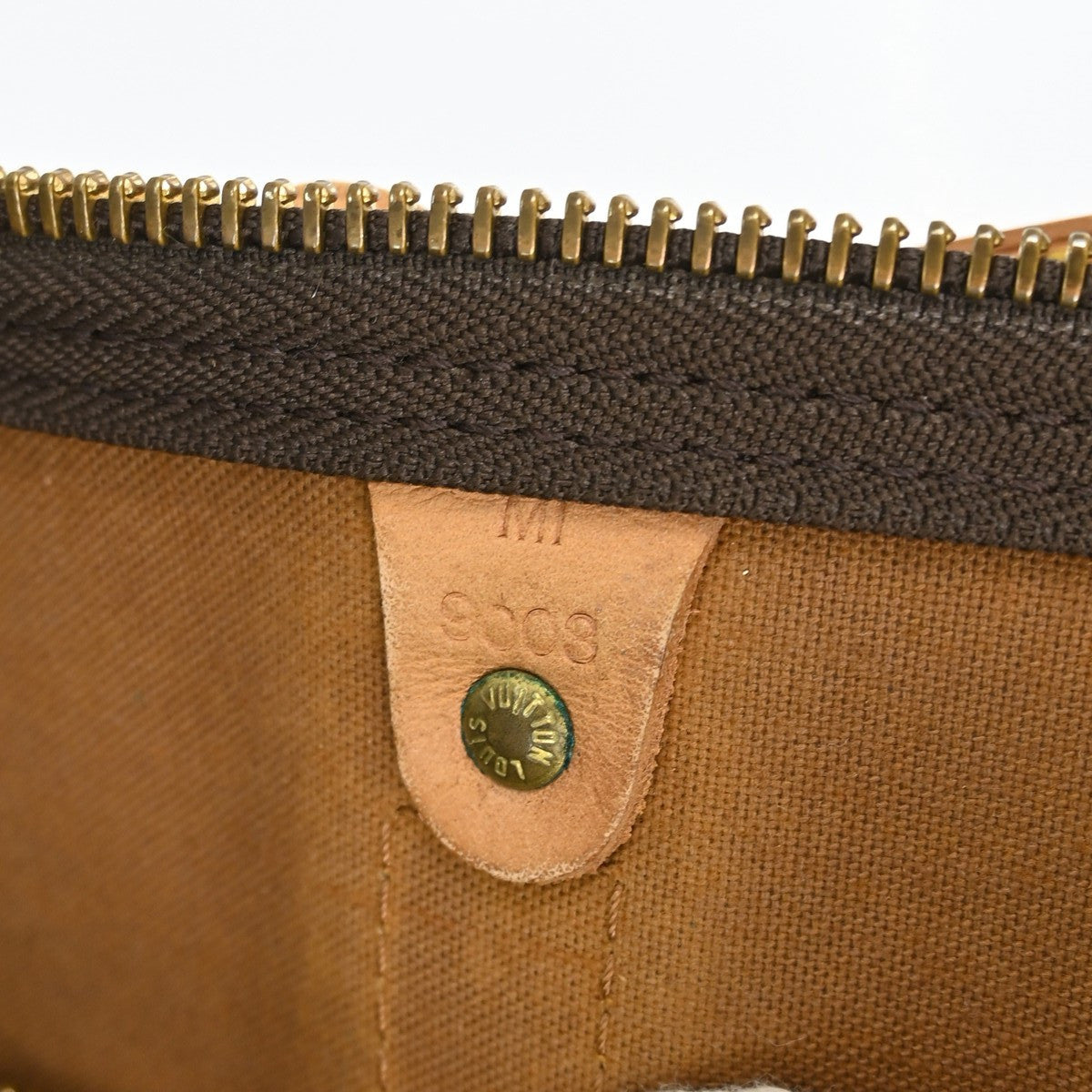 Louis Vuitton Keepall Bag Monogram Canvas Brown Canvas Travel Bag Bag (Pre-Owned)