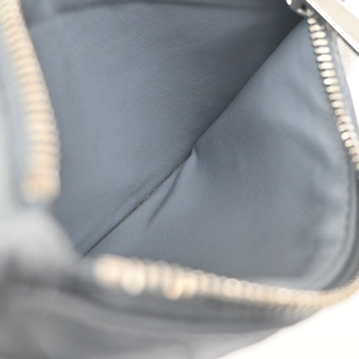 Bottega Veneta Zipped Card Holder Intrecciato Leather Gray Leather Wallets Accessory (Pre-Owned)