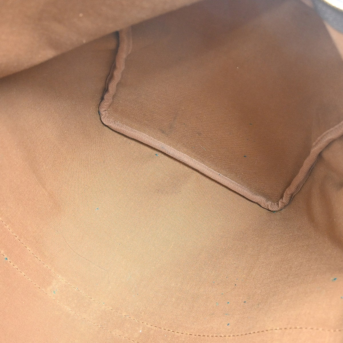 Louis Vuitton Keepall Bag Monogram Canvas Brown Canvas Travel Bag Bag (Pre-Owned)