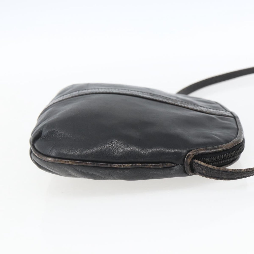 Fendi Vintage Shoulderbag Leather Black Leather Shoulder Bag Bag (Pre-Owned)