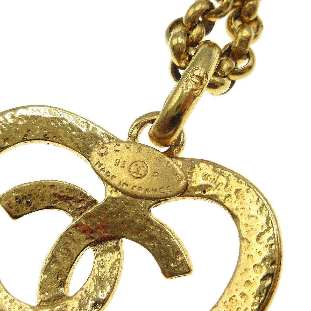Chanel Cc Heart Pendant Necklace Metal Gold Gold_Plated Necklace Jewelry (Pre-Owned)