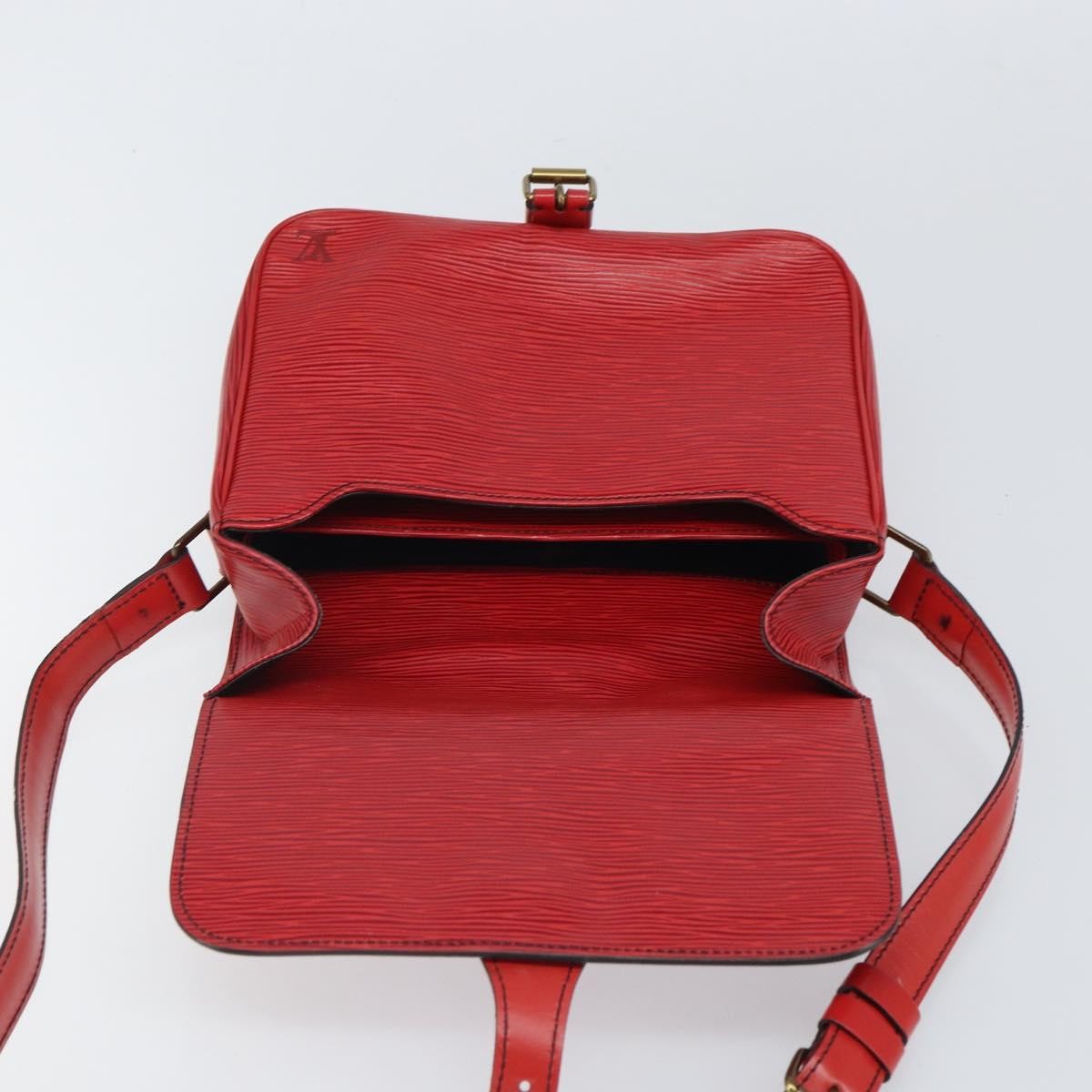 Louis Vuitton Cartouchiere Handbag Epi Leather Red Leather Shoulder Bag Bag (Pre-Owned)