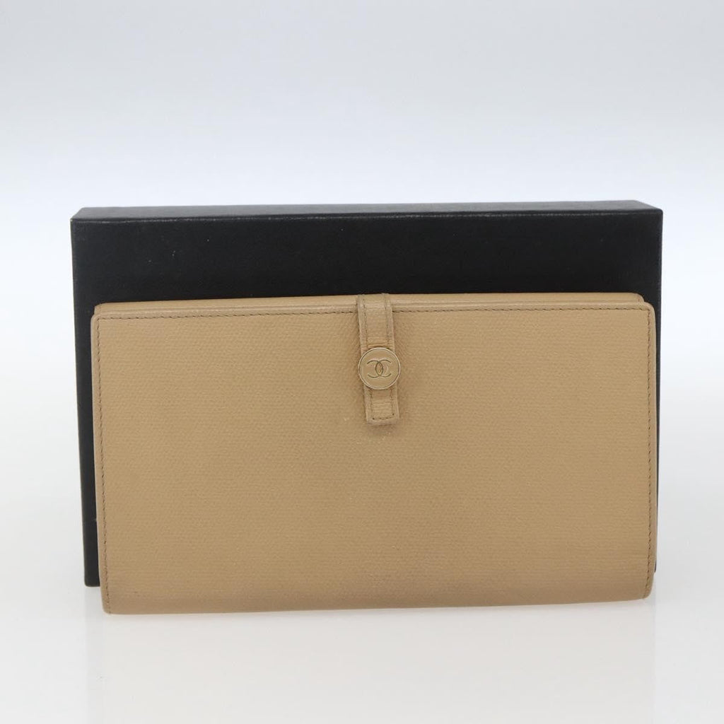 Chanel Coco Bouton Wallet Leather Beige Leather Wallets Accessory (Pre-Owned)