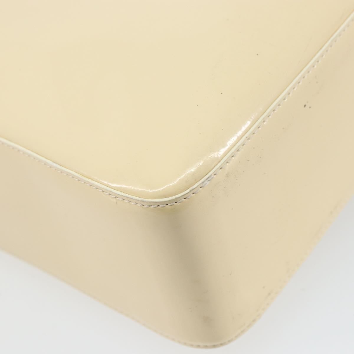 Chanel Vintage Embossed Logo Shoulder Bag Patent Beige Patent_Leather Tote Bag Bag (Pre-Owned)