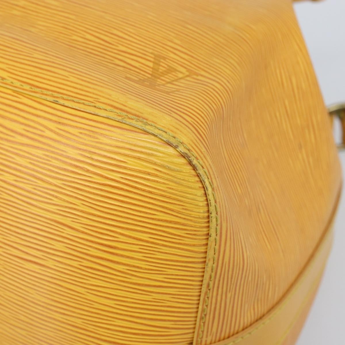 Louis Vuitton Petit Noe Handbag Epi Leather Yellow Leather Shoulder Bag Bag (Pre-Owned)