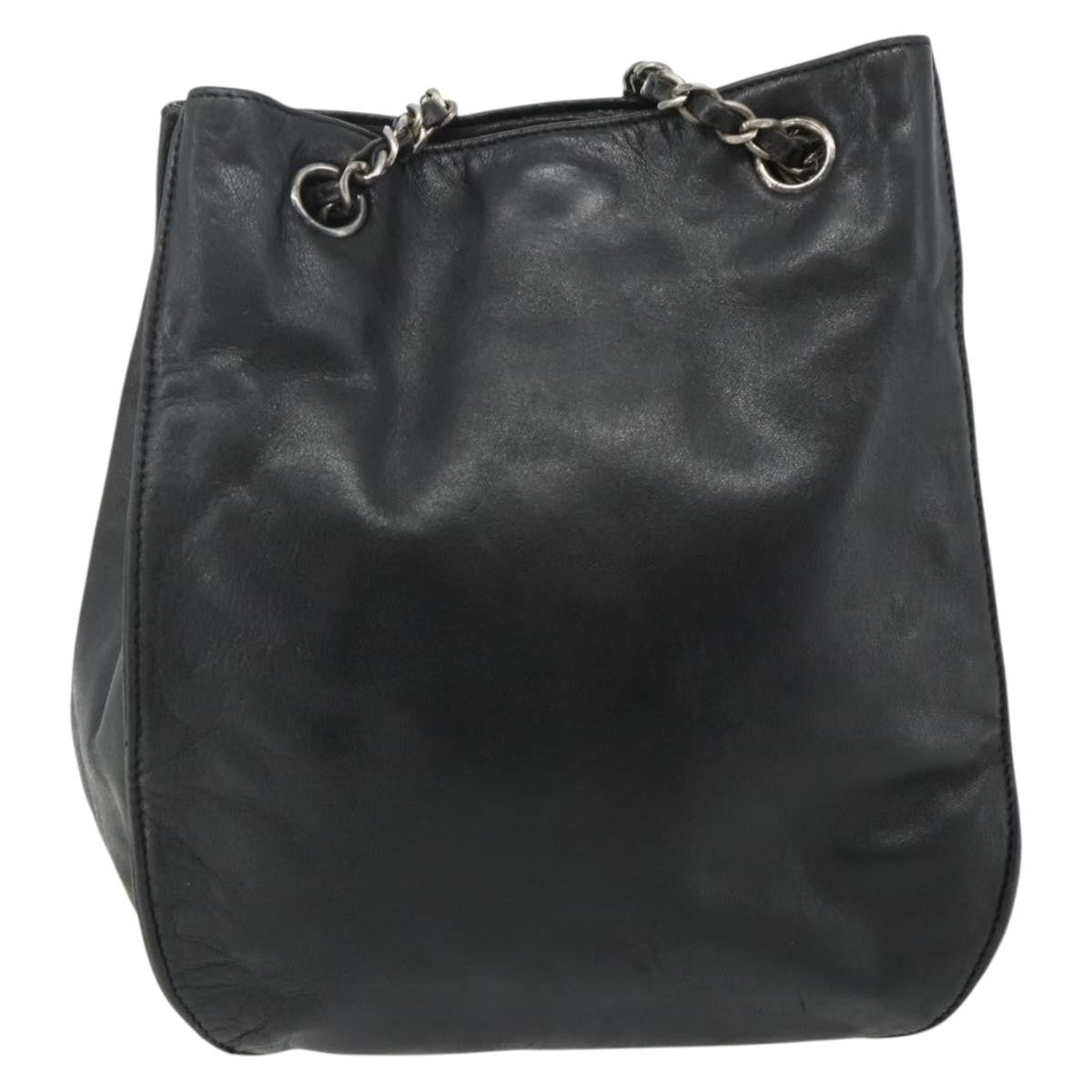 Chanel Vintage Cc Shoulder Bag Lambskin Black Leather Shoulder Bag Bag (Pre-Owned)