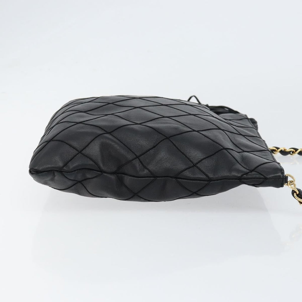 Chanel Vintage Shoulder Bag Leather Black Leather Shoulder Bag Bag (Pre-Owned)