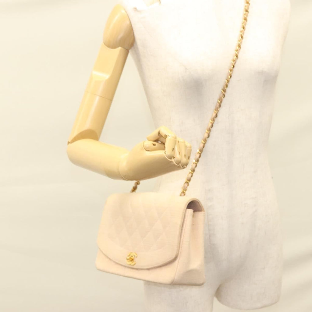 Chanel Vintage Diana Flap Bag Quilted Canvas Pink Canvas Shoulder Bag Bag (Pre-Owned)