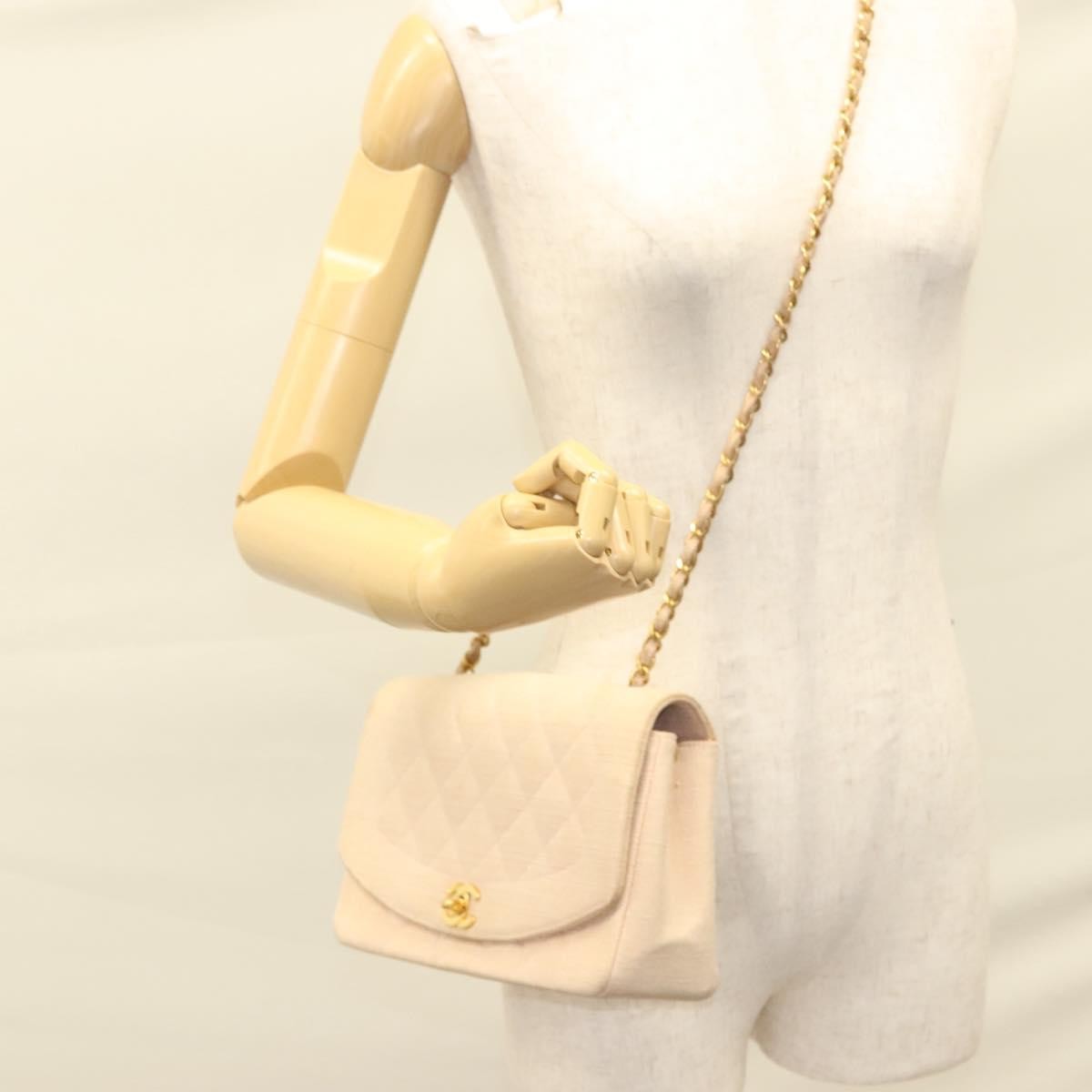 Chanel Vintage Diana Flap Bag Quilted Canvas Pink Canvas Shoulder Bag Bag (Pre-Owned)