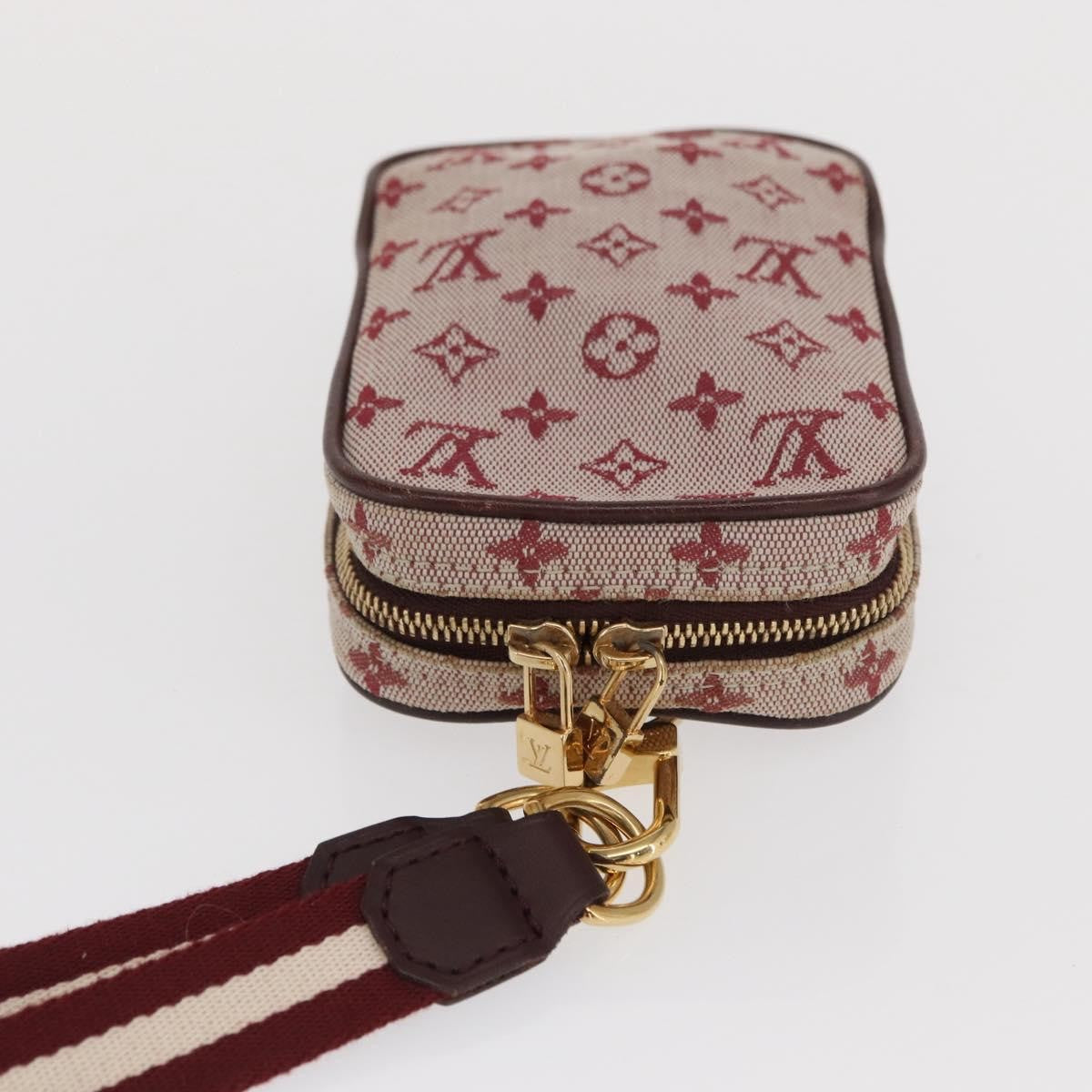 Louis Vuitton Camera Bag Mini Lin Red Canvas Clutche & Pouche Bag (Pre-Owned)