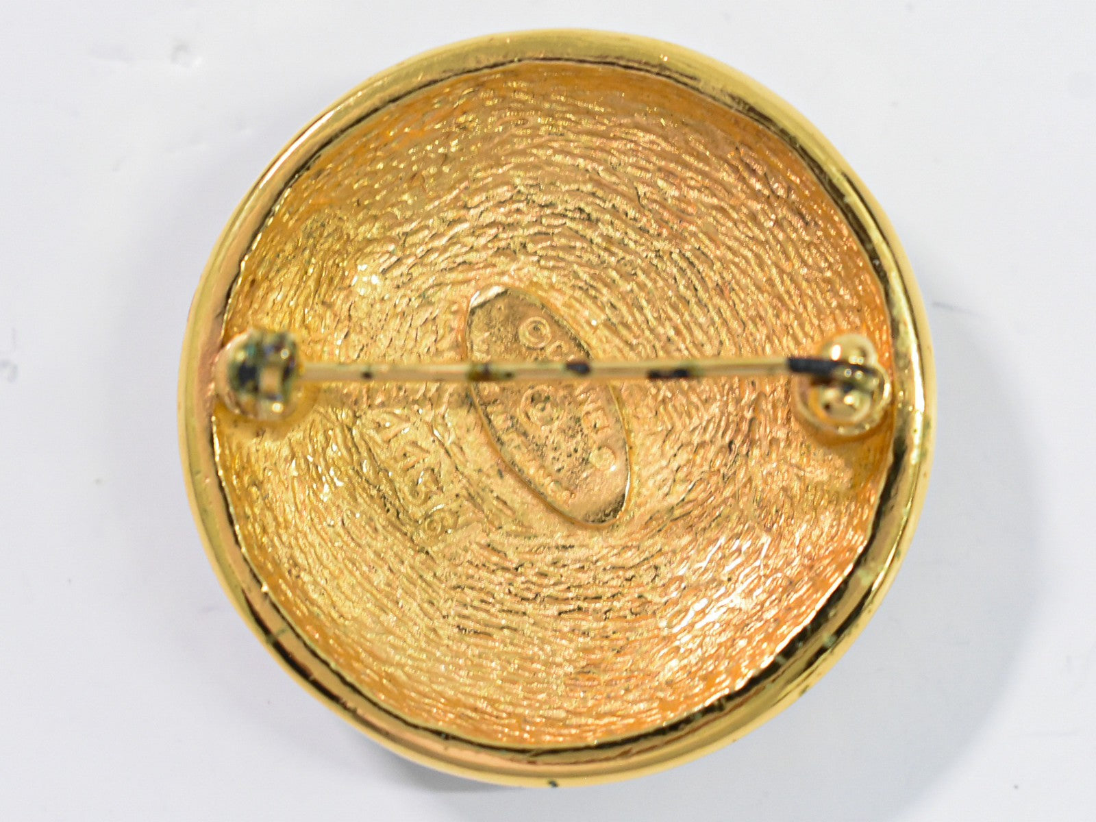 Chanel Cc Brooch Metal Gold Gold_Plated Brooch Jewelry (Pre-Owned)