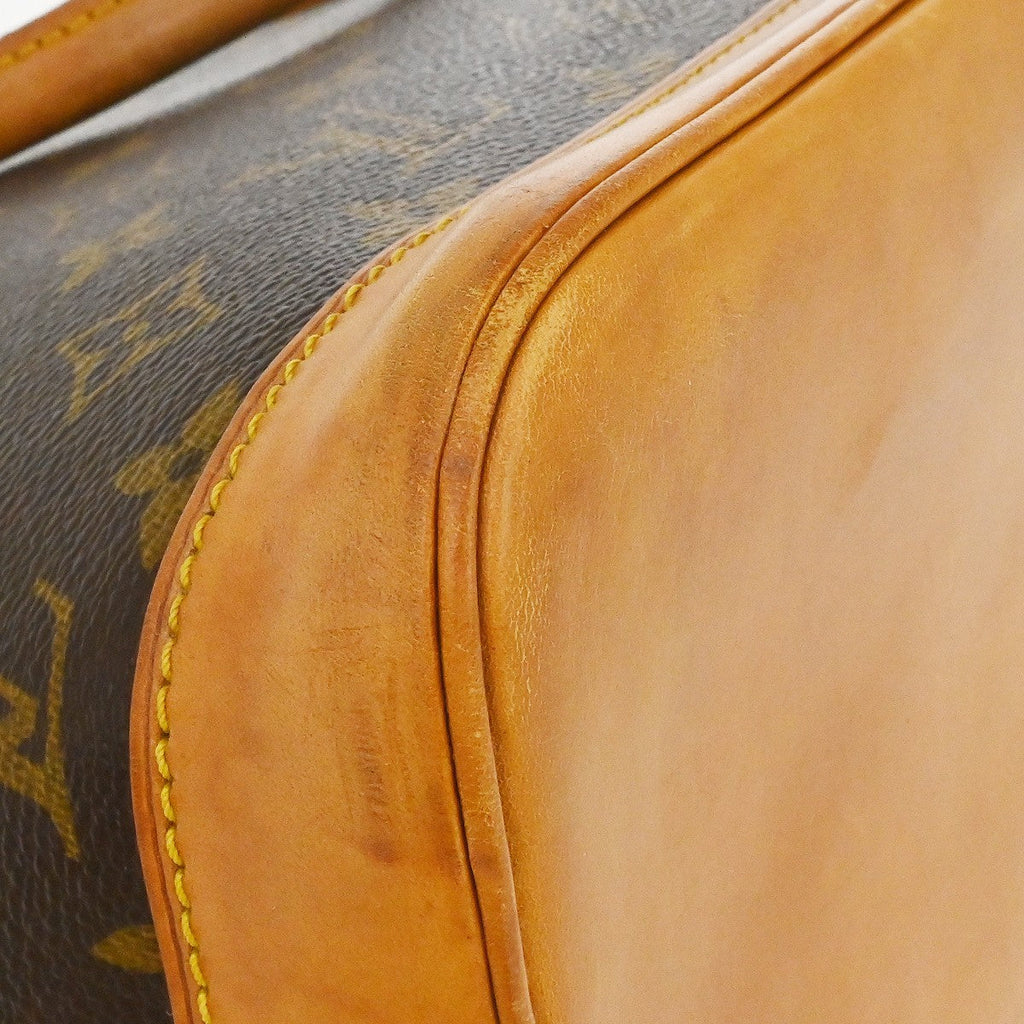 Louis Vuitton Alma Handbag Monogram Canvas Brown Canvas Handbag (Pre-Owned)