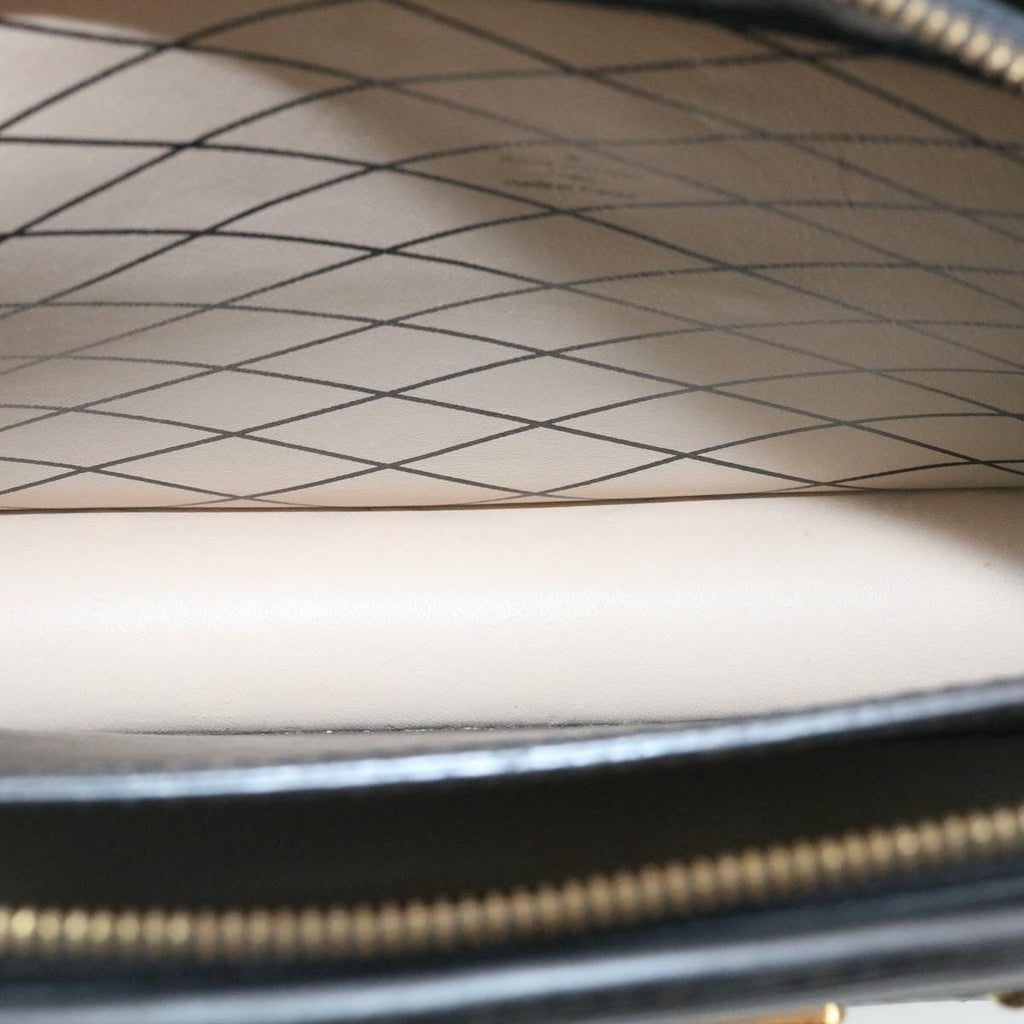 Louis Vuitton Trunk Clutch Epi Leather Black Leather Clutche & Pouche Bag (Pre-Owned)