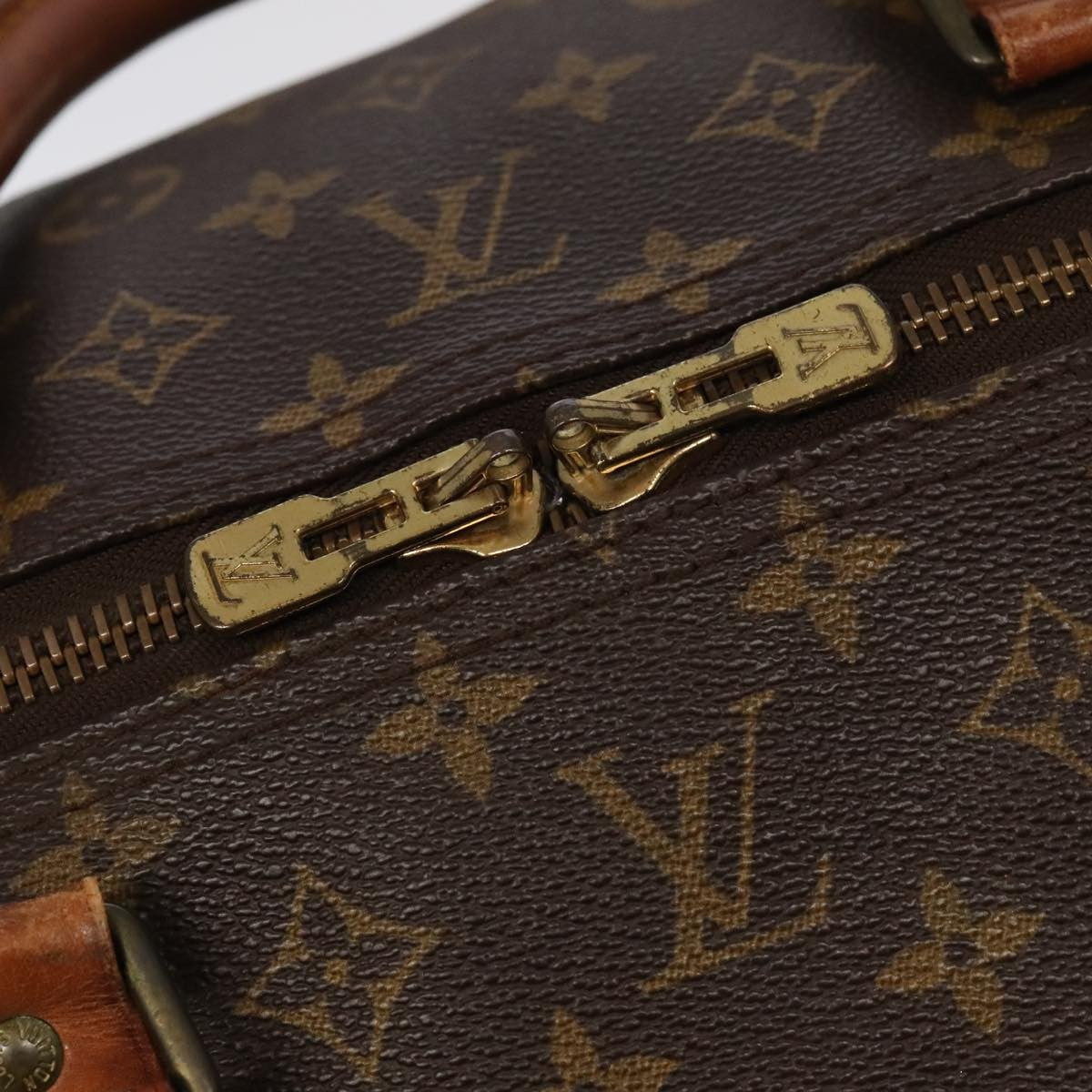 Louis Vuitton Keepall Bag Monogram Canvas Brown Canvas Travel Bag Bag (Pre-Owned)