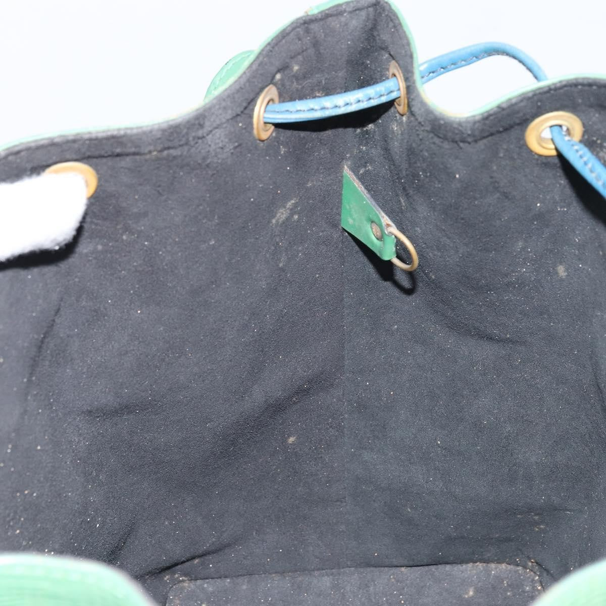 Louis Vuitton Petit Noe Handbag Epi Leather Green Leather Shoulder Bag Bag (Pre-Owned)