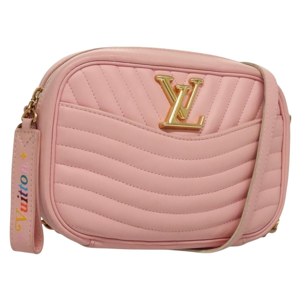 Louis Vuitton New Wave Camera Bag Quilted Leather Pink Leather Bag (Pre-Owned)