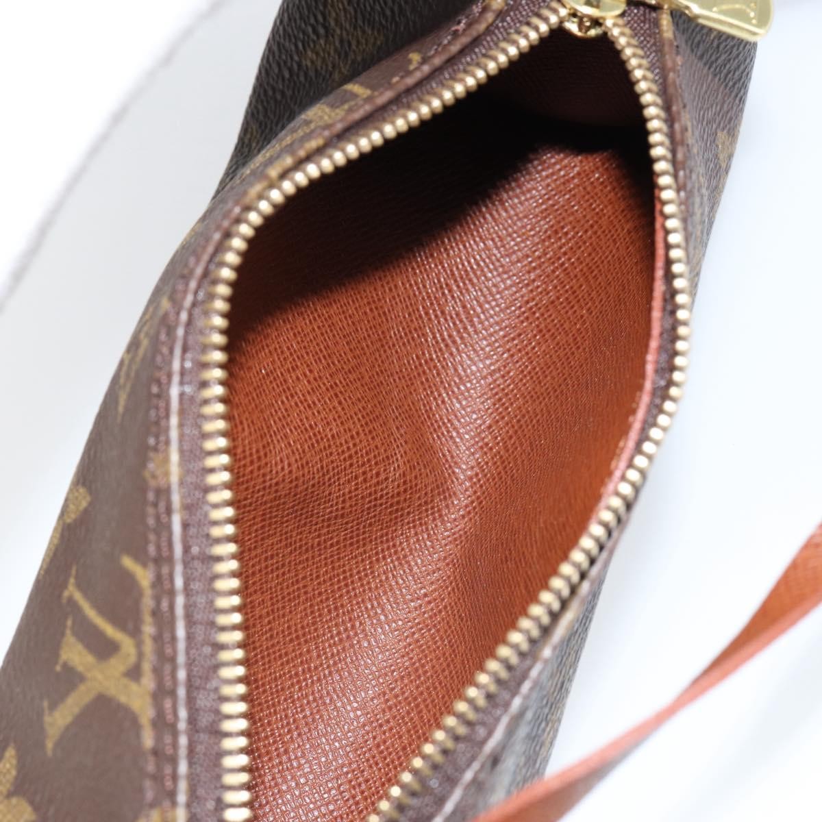 Louis Vuitton Papillon Pochette Monogram Canvas Brown Canvas Clutche & Pouche Bag (Pre-Owned)