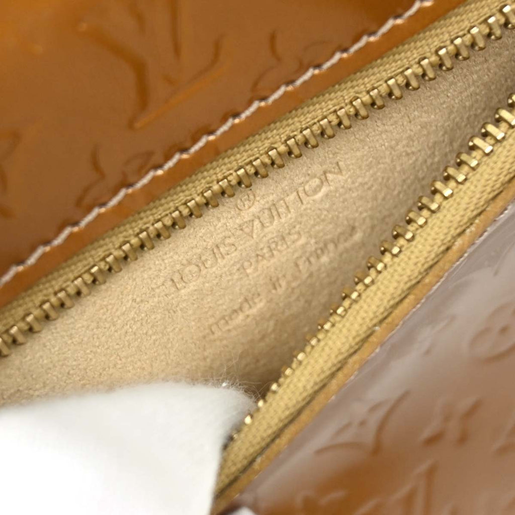 Louis Vuitton Conte De Fees Pochette Hibou Monogram Patent Leather Metallic Patent_Leather Clutche & Pouche Bag (Pre-Owned)