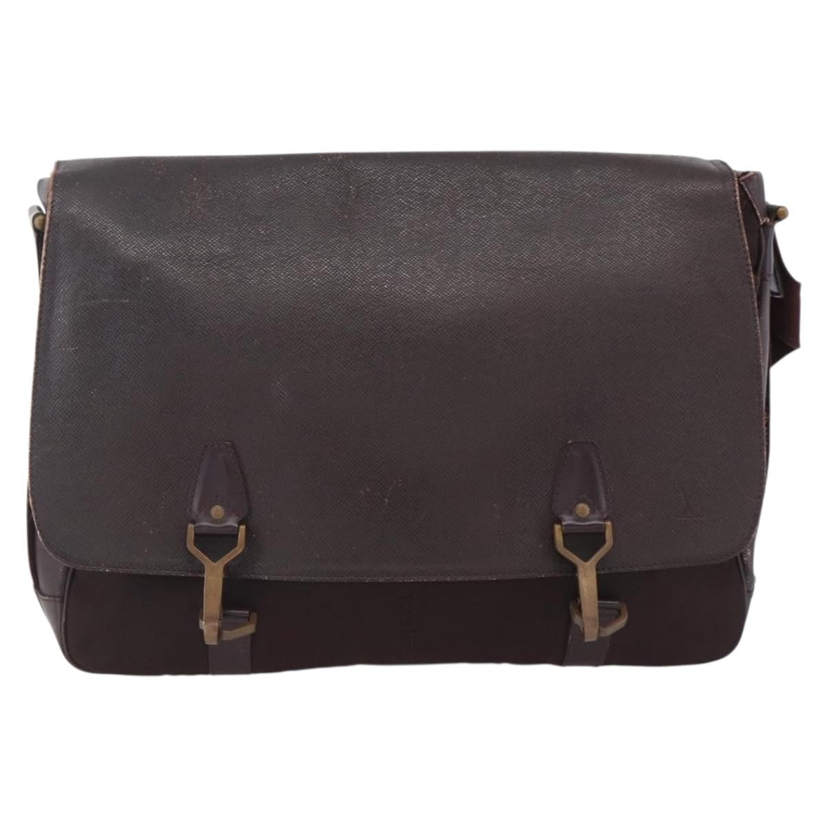 Louis Vuitton Dersou Bag Taiga Leather And Canvas Brown Leather Shoulder Bag Bag (Pre-Owned)
