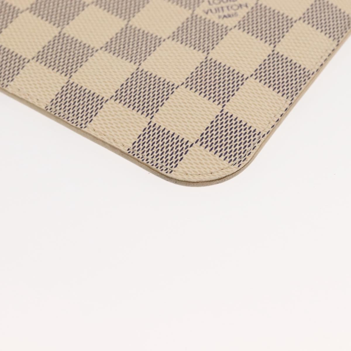 Louis Vuitton Neverfull Pochette Damier White Canvas Clutche & Pouche Bag (Pre-Owned)