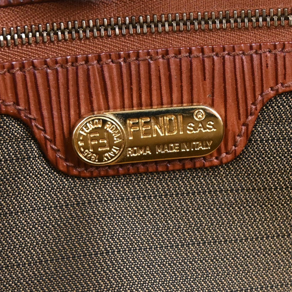 Fendi Vintage Shoulder Bag Leather Brown Leather Shoulder Bag Bag (Pre-Owned)