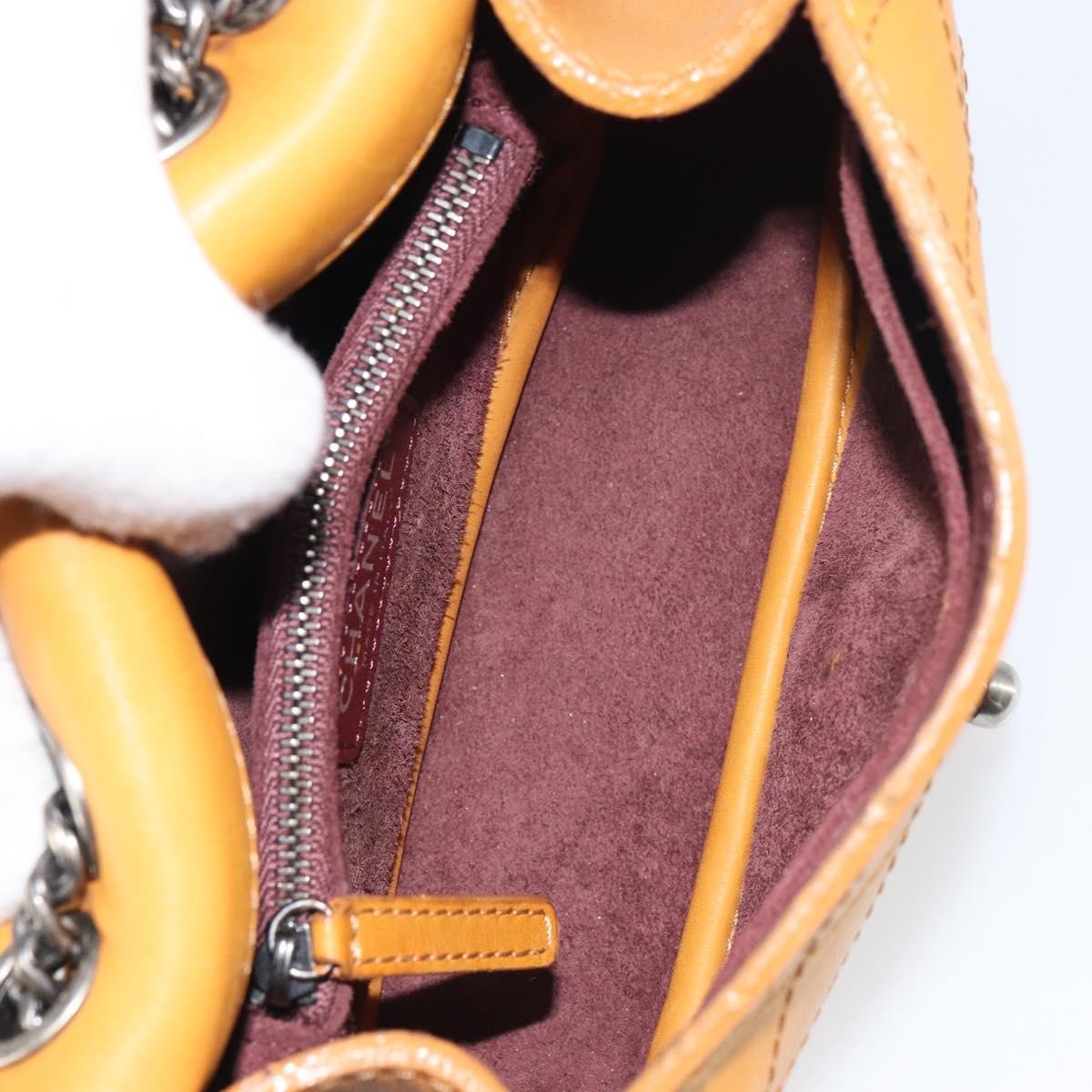 Chanel Chain Flap Bag Quilted Leather Orange Leather Shoulder Bag Bag (Pre-Owned)