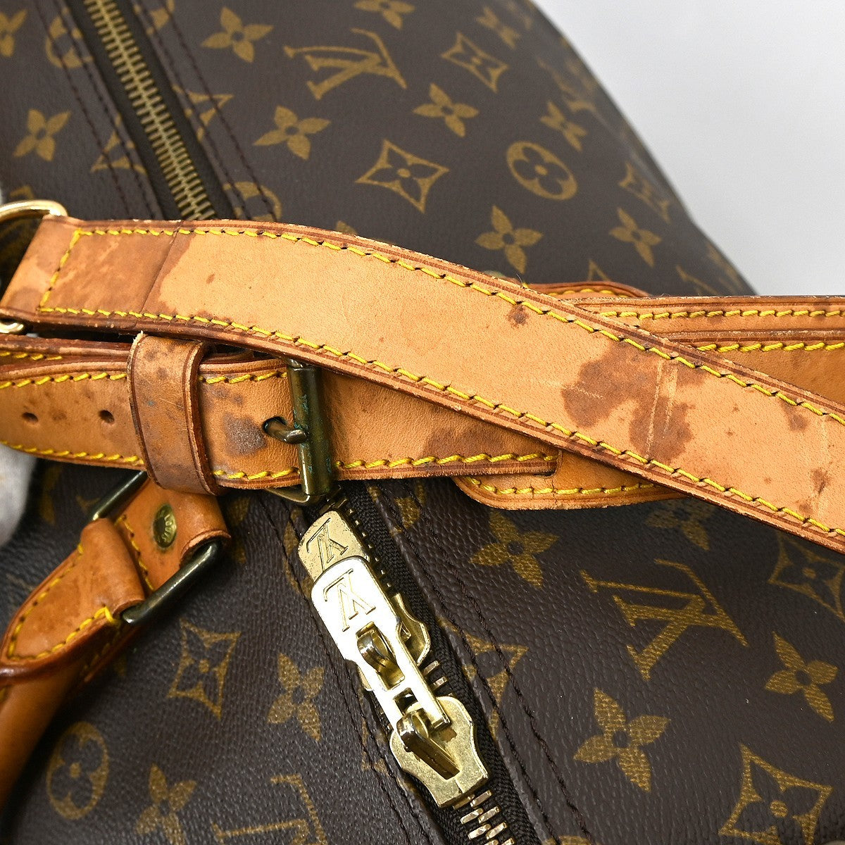 Louis Vuitton Keepall Bandouliere Bag Monogram Canvas Brown Canvas Travel Bag Bag (Pre-Owned)