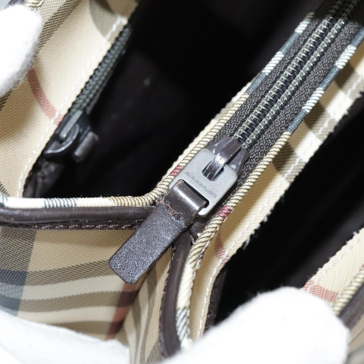Burberry Nova Check Handbag Nova Check Canvas And Leather Beige Canvas Handbag (Pre-Owned)