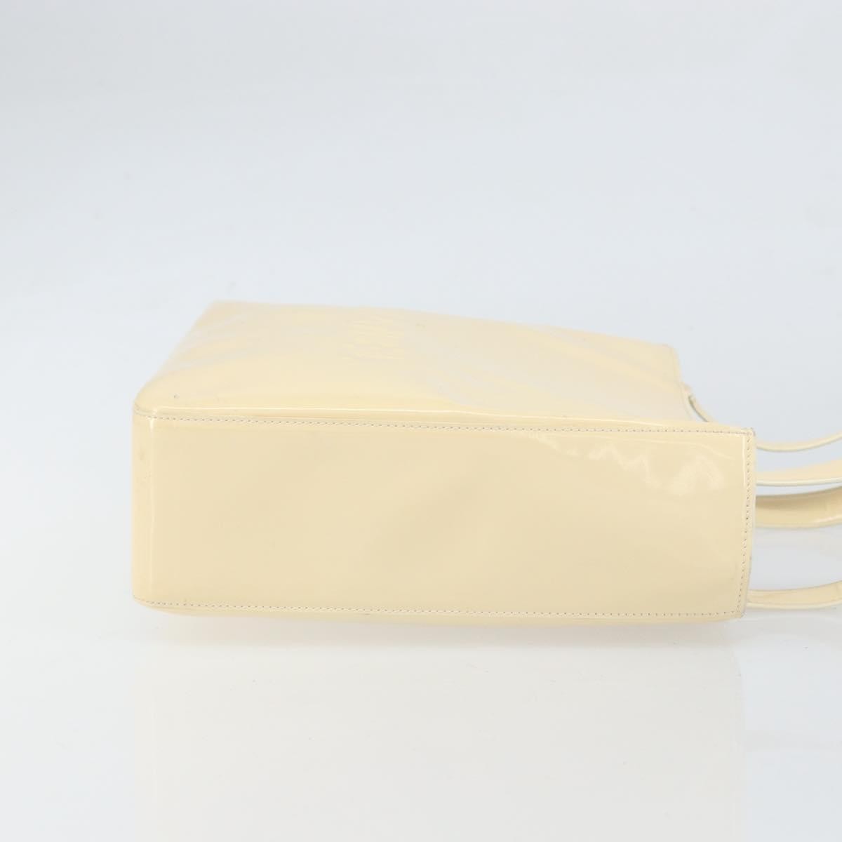 Chanel Vintage Embossed Logo Shoulder Bag Patent Beige Patent_Leather Tote Bag Bag (Pre-Owned)