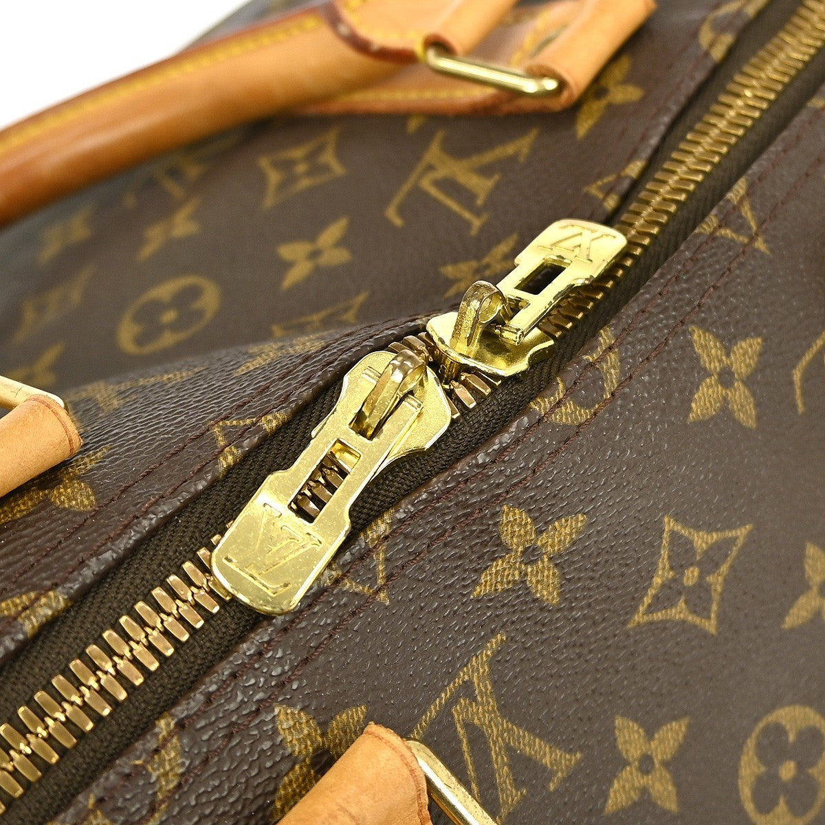 Louis Vuitton Keepall Bag Monogram Canvas Brown Canvas Travel Bag Bag (Pre-Owned)