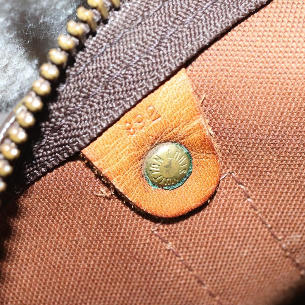 Louis Vuitton Keepall Bag Monogram Canvas Brown Canvas Travel Bag Bag (Pre-Owned)