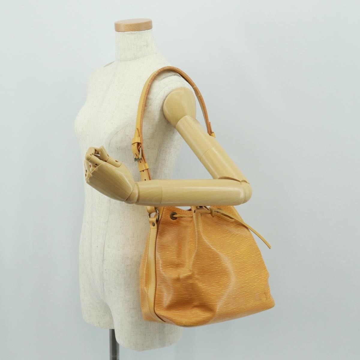 Louis Vuitton Petit Noe Handbag Epi Leather Yellow Leather Shoulder Bag Bag (Pre-Owned)