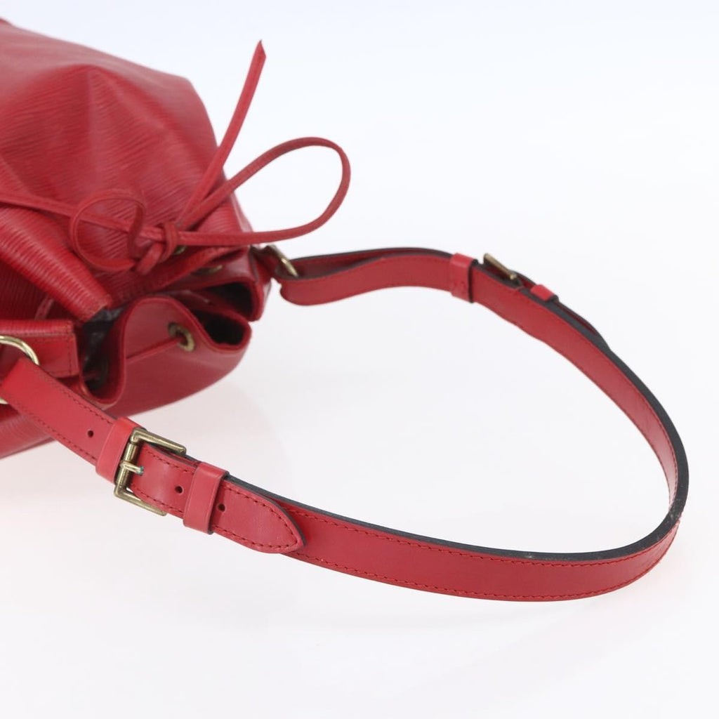 Louis Vuitton Noe Shoulder Bag Leather Red Leather Shoulder Bag Bag (Pre-Owned)