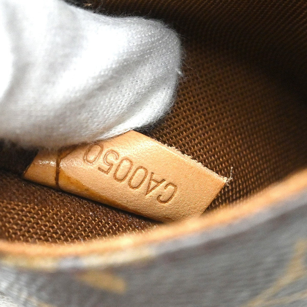 Louis Vuitton Pochette Gange Monogram Canvas Brown Canvas Clutche & Pouche Bag (Pre-Owned)