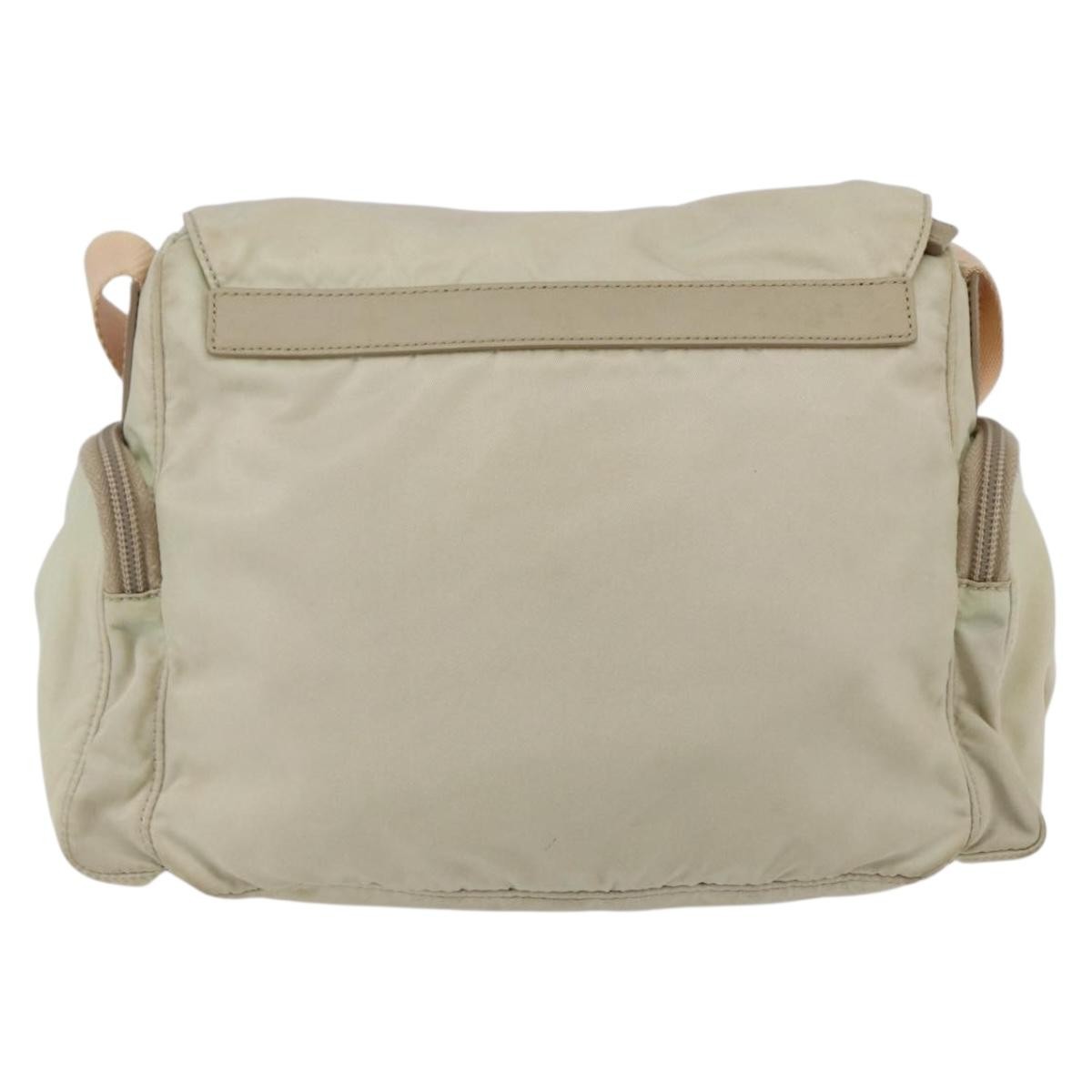 Prada Buckle Messenger Bag Tessuto Beige Nylon Shoulder Bag Bag (Pre-Owned)