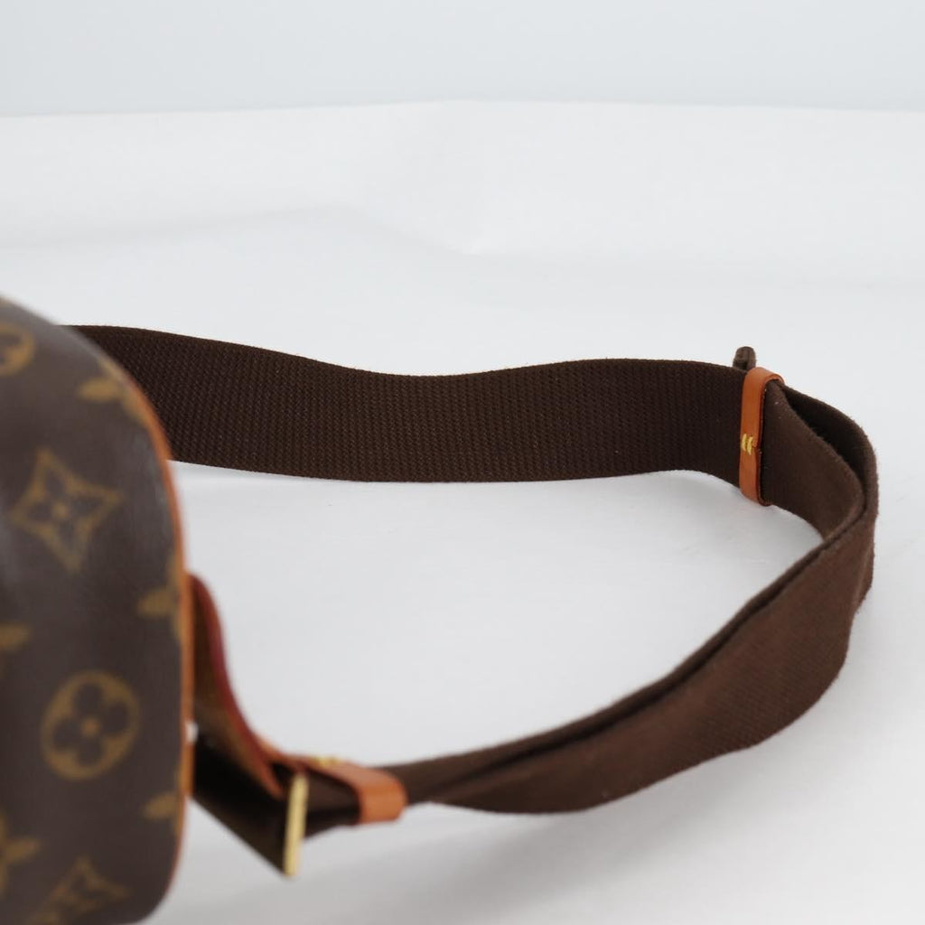 Louis Vuitton Pochette Gange Monogram Canvas Brown Canvas Bag (Pre-Owned)