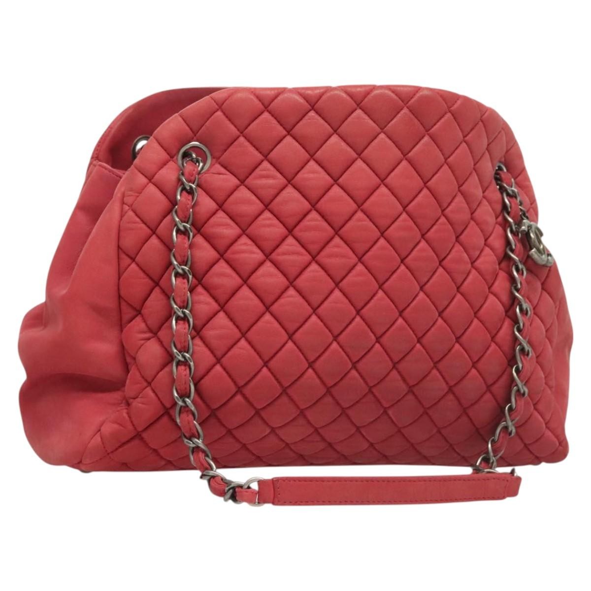 Chanel Matelasse Chain Shoulder Bag Leather Pink Leather Handbag (Pre-Owned)