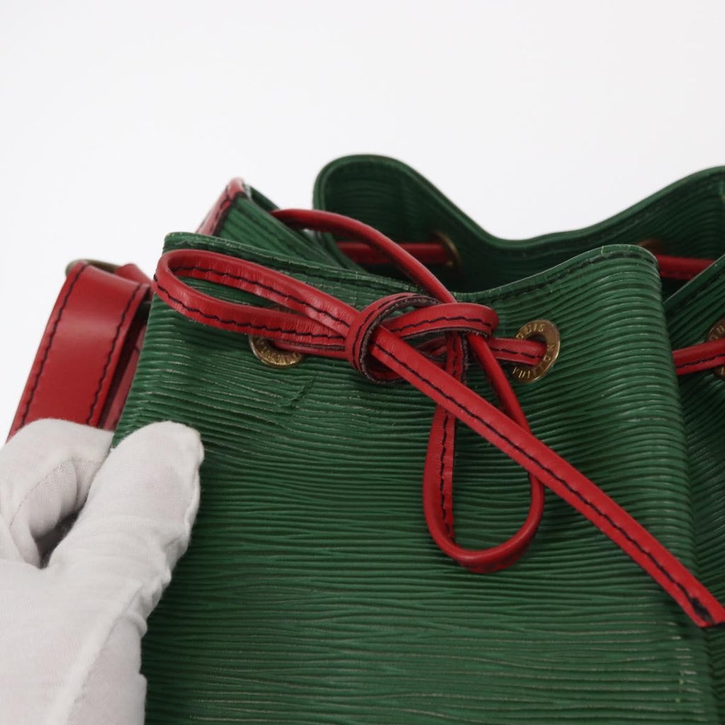 Louis Vuitton Bicolor Petit Noe Handbag Epi Leather Green Leather Shoulder Bag Bag (Pre-Owned)