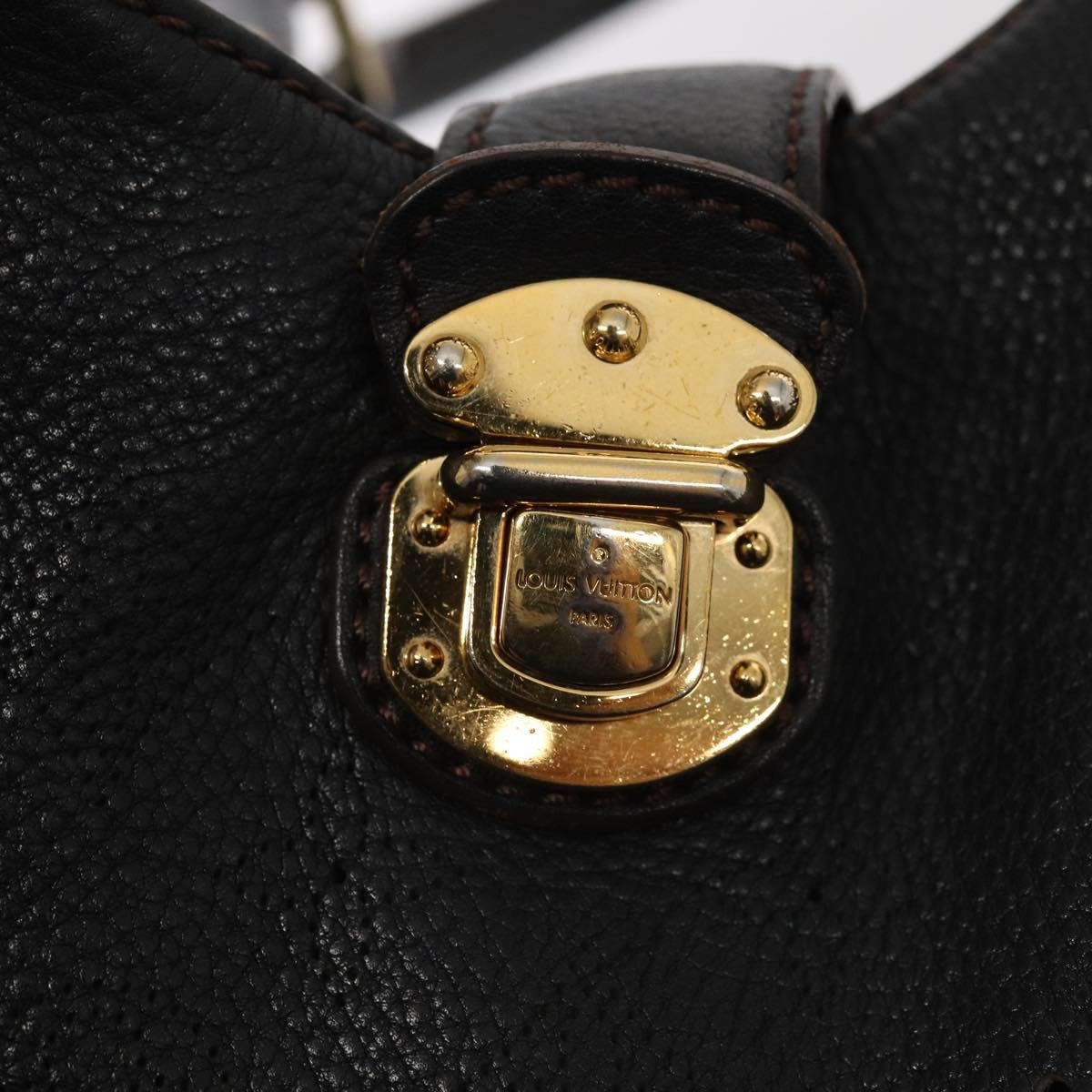 Louis Vuitton Xl Hobo Mahina Leather Black Leather Handbag (Pre-Owned)