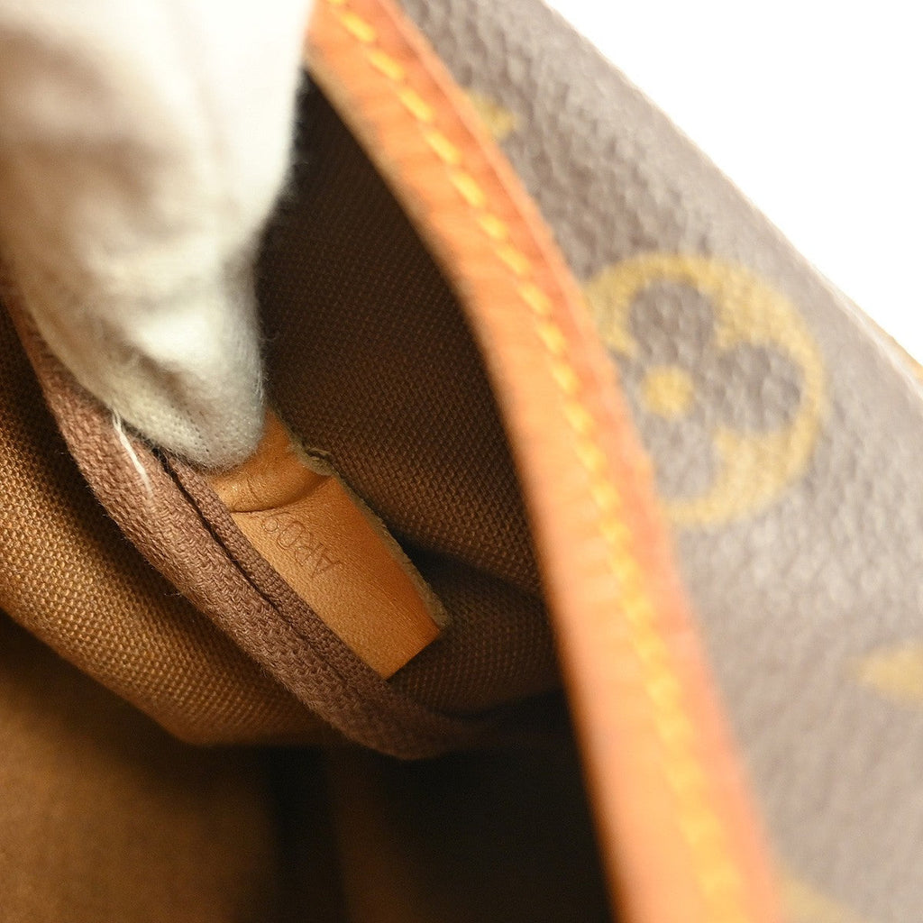 Louis Vuitton Saumur Handbag Monogram Canvas Brown Canvas Shoulder Bag Bag (Pre-Owned)