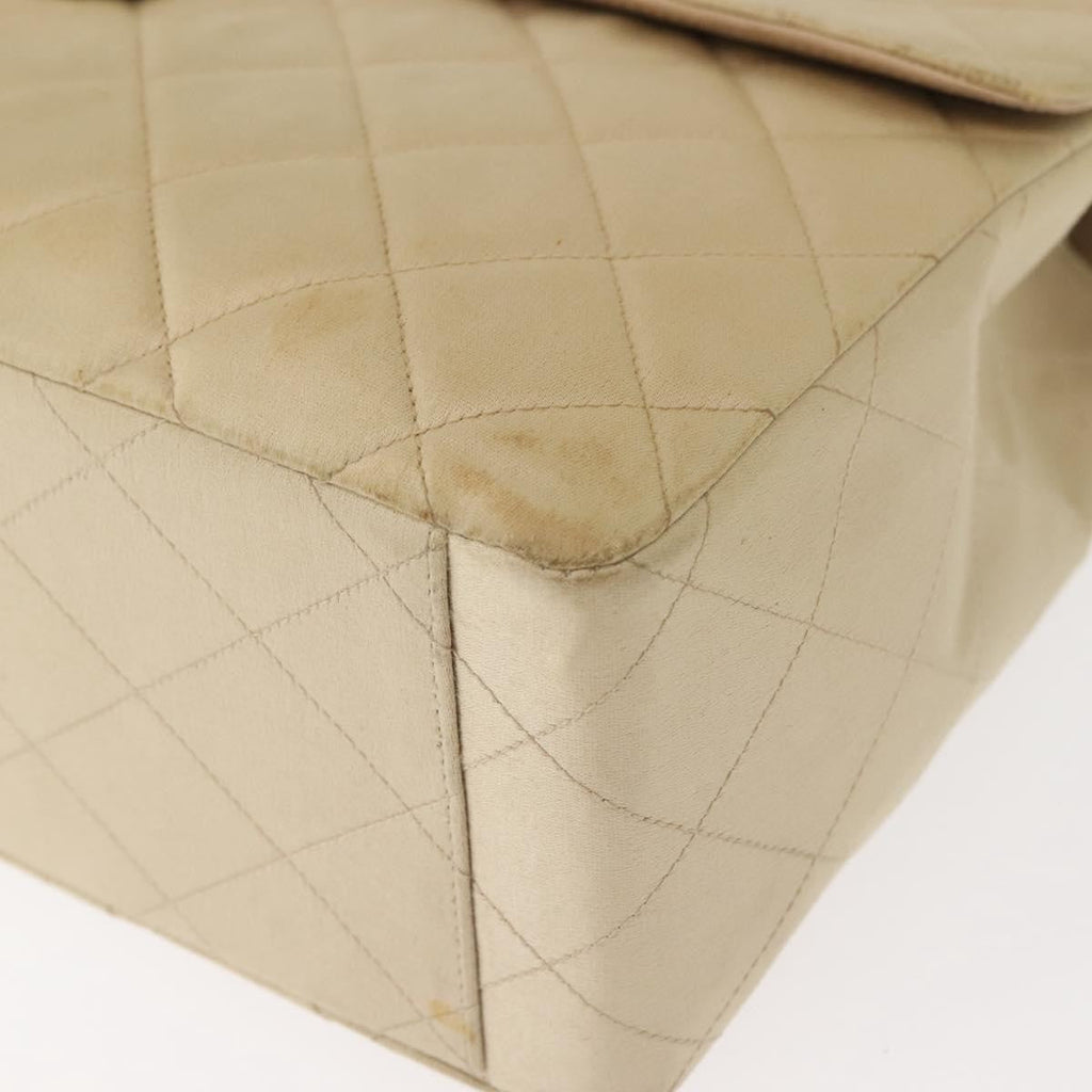 Chanel Vintage Classic Single Flap Bag Silk Beige Satin Shoulder Bag Bag (Pre-Owned)