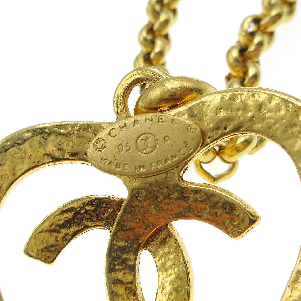 Chanel Cc Heart Pendant Necklace Metal Gold Gold_Plated Necklace Jewelry (Pre-Owned)