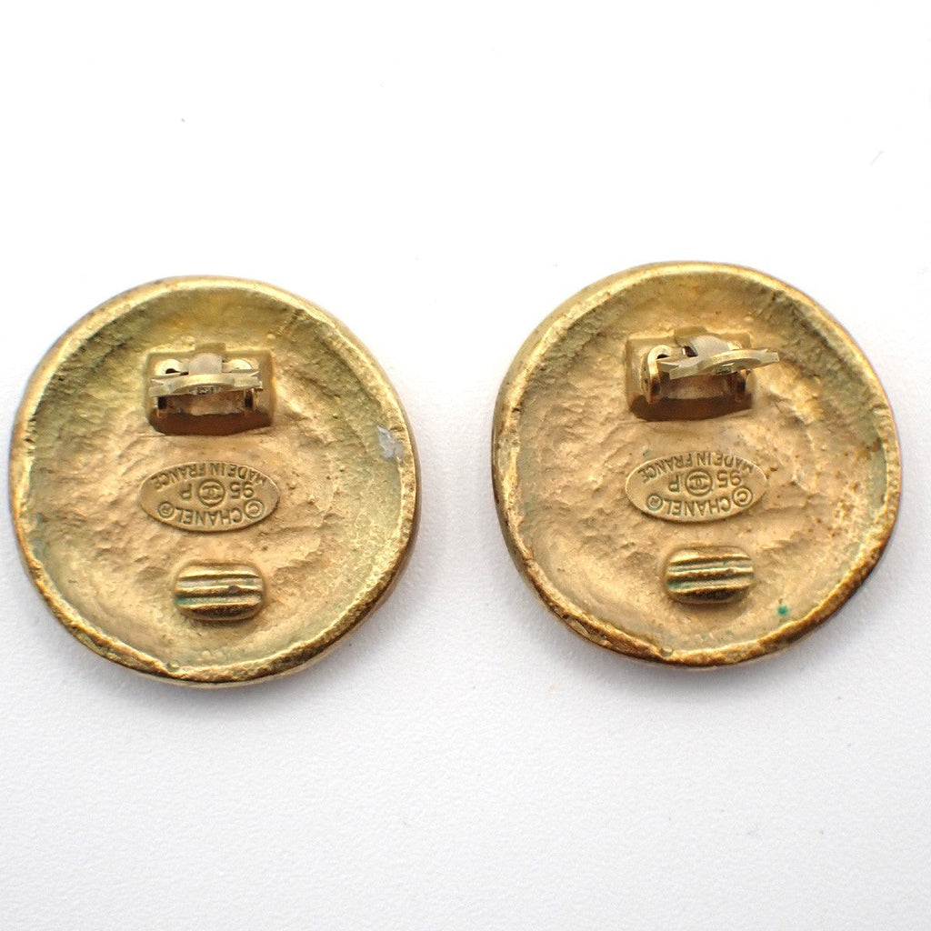Chanel Vintage Cc Round Button Clip-On Earrings Metal Gold Gold_Plated Earrings Jewelry (Pre-Owned)