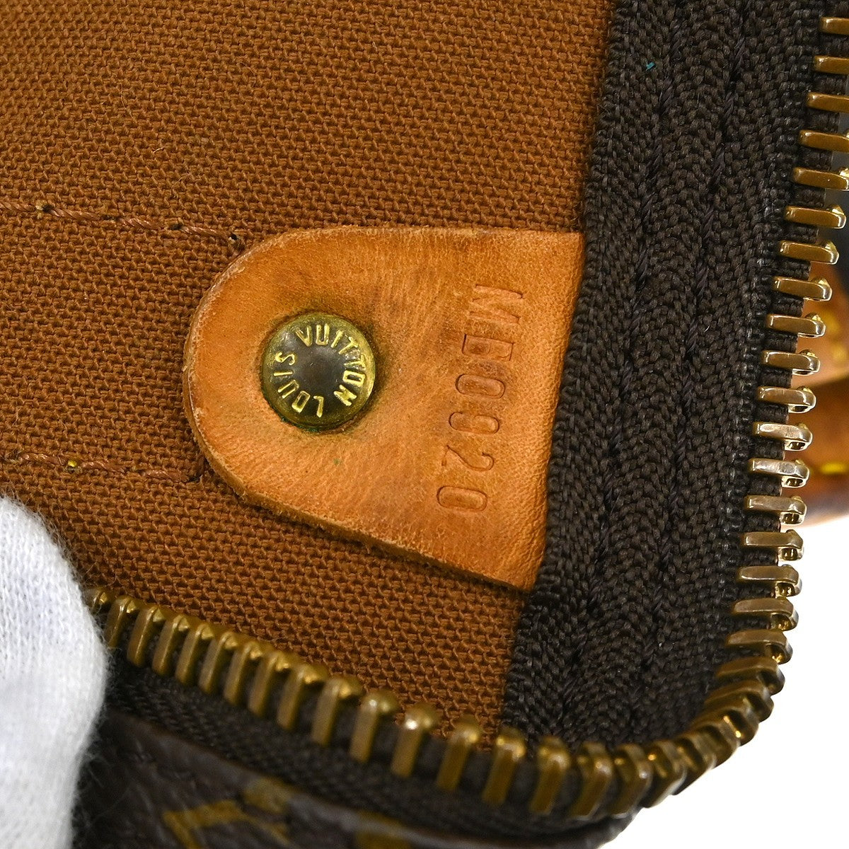 Louis Vuitton Keepall Bag Monogram Canvas Brown Canvas Travel Bag Bag (Pre-Owned)