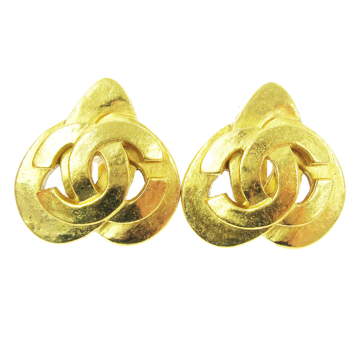 Chanel Vintage Cc Heart Cut Out Drop Clip-On Earrings Metal Gold Gold_Plated Earrings Jewelry (Pre-Owned)