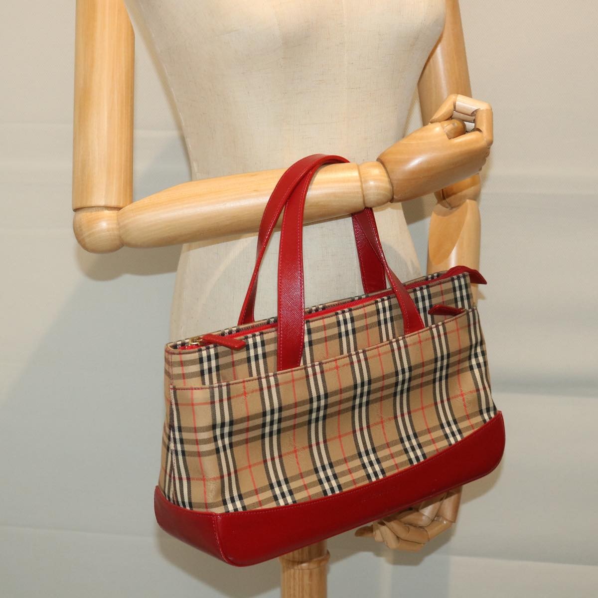 Burberry Nova Check Handbag Leather And Nylon Beige Nylon Handbag (Pre-Owned)
