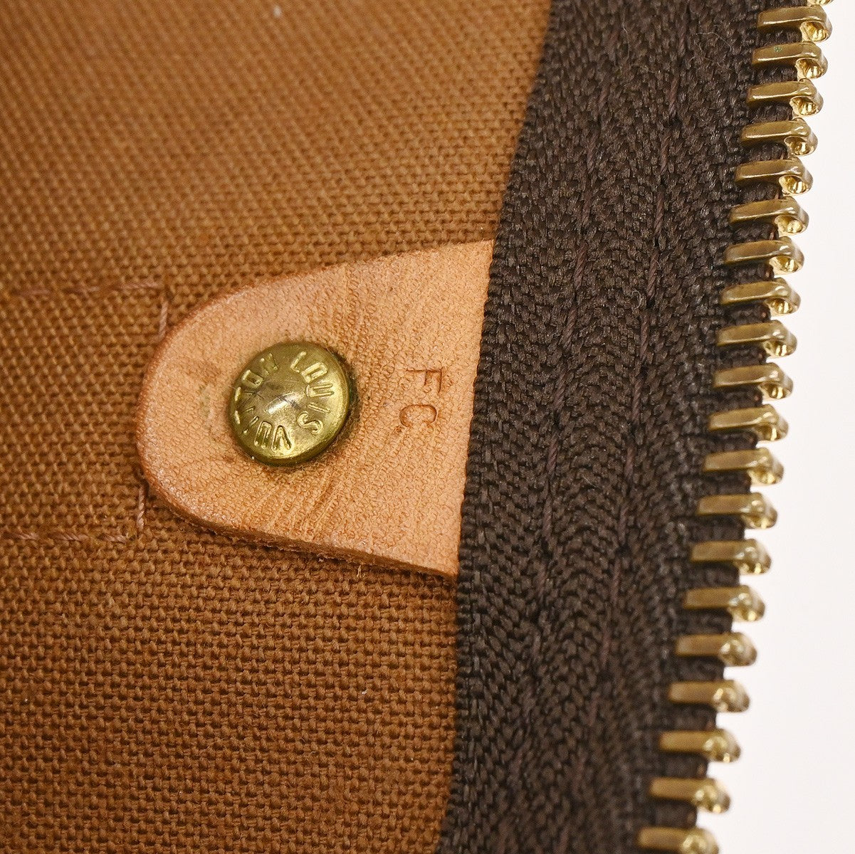 Louis Vuitton Keepall Bag Monogram Canvas Brown Canvas Travel Bag Bag (Pre-Owned)