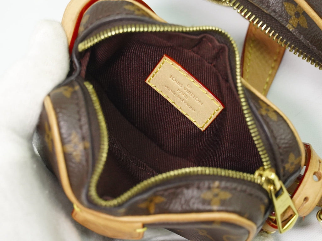 Louis Vuitton Croissant Handbag Monogram Canvas Brown Canvas Shoulder Bag Bag (Pre-Owned)